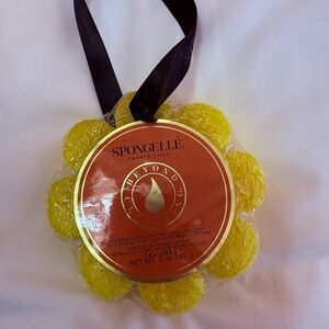 Spongellé Papaya Yuzu Exfoliating Buffer - Yellow